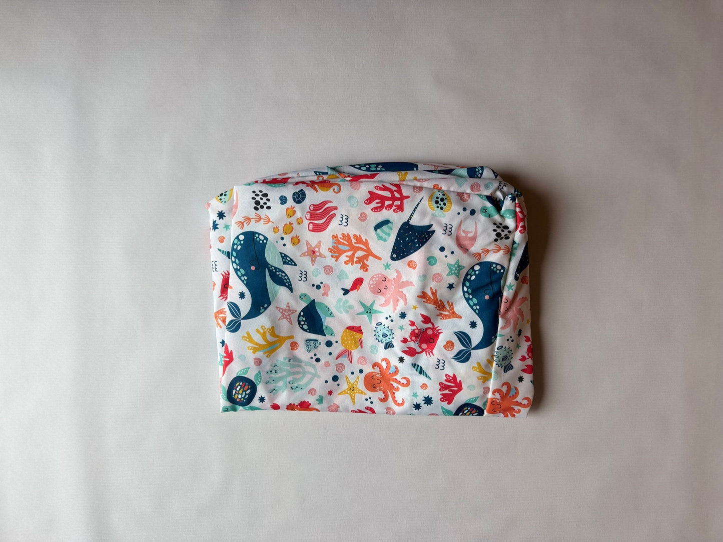 Kid's Sofa Cover - Oceanic Paradise